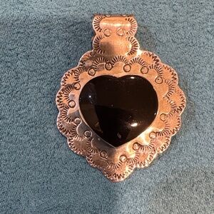 ❤️ Valentine Ready! ❤️ Elegant onyx and silver pendent